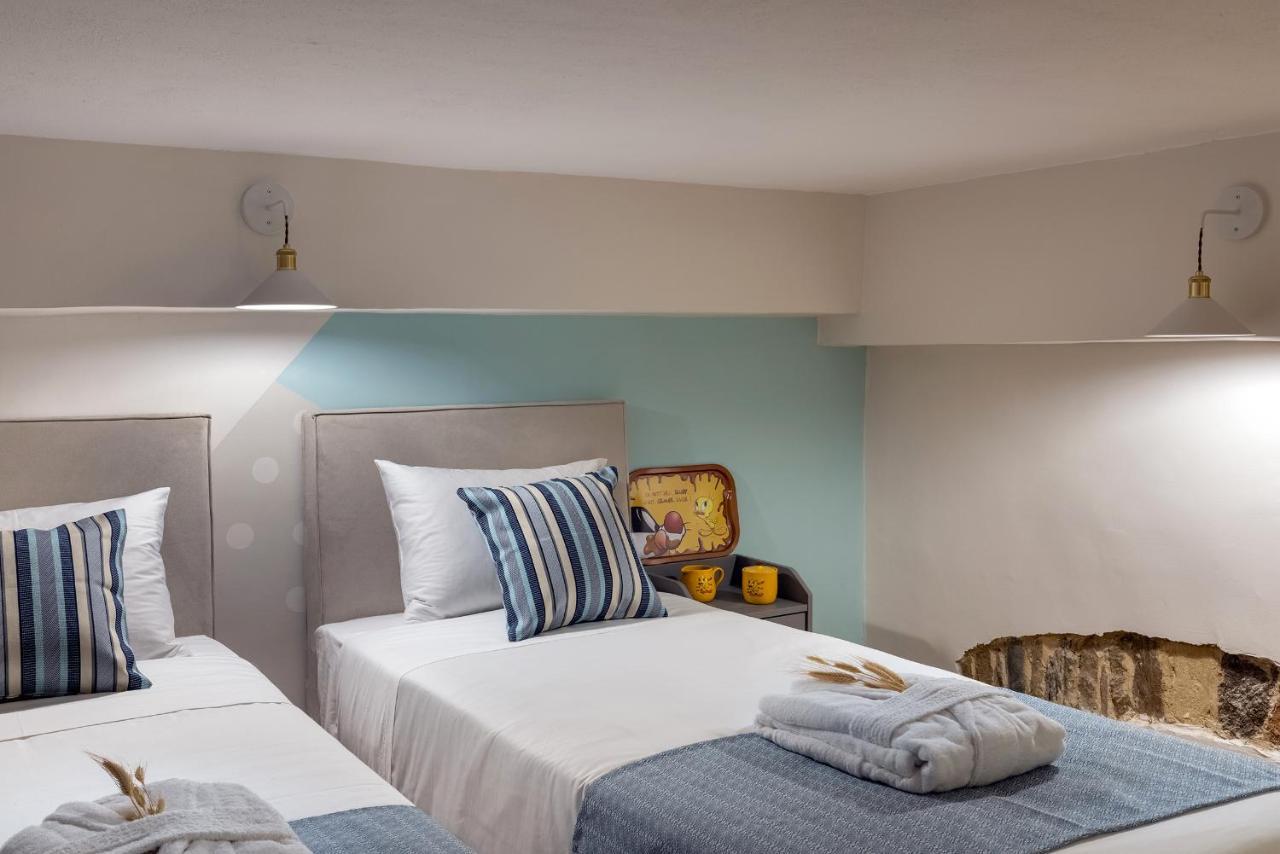 Grammata Suites Ермополи Екстериор снимка